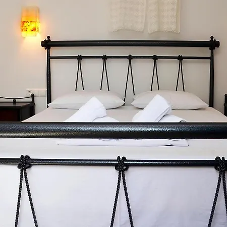 Onar Studios Apartment Koufonisia