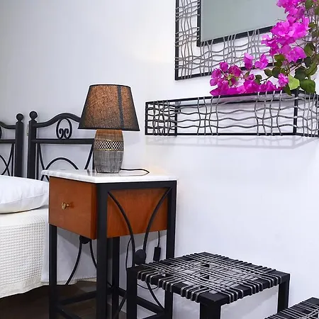 Onar Studios Apartment Koufonisia