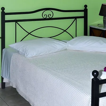 Onar Studios Apartment Koufonisia