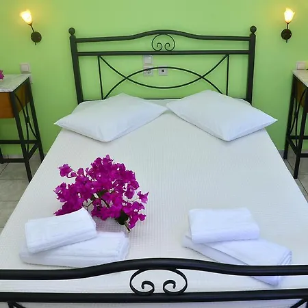 Onar Studios Apartment Koufonisia